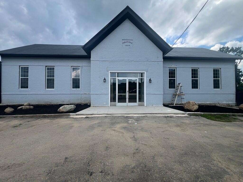 1.75 Acres of Improved Residential Land for Sale in Tipp City, Ohio