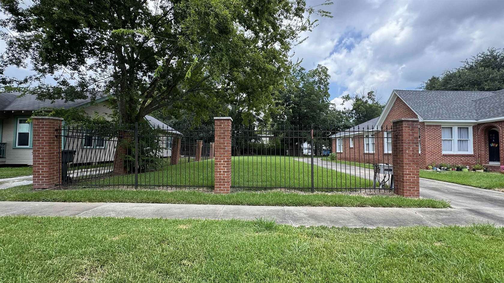 0.17 Acres of Land for Sale in Beaumont, Texas