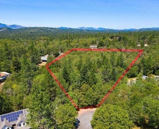 2.63 Acres of Residential Land for Sale in Grants Pass, Oregon
