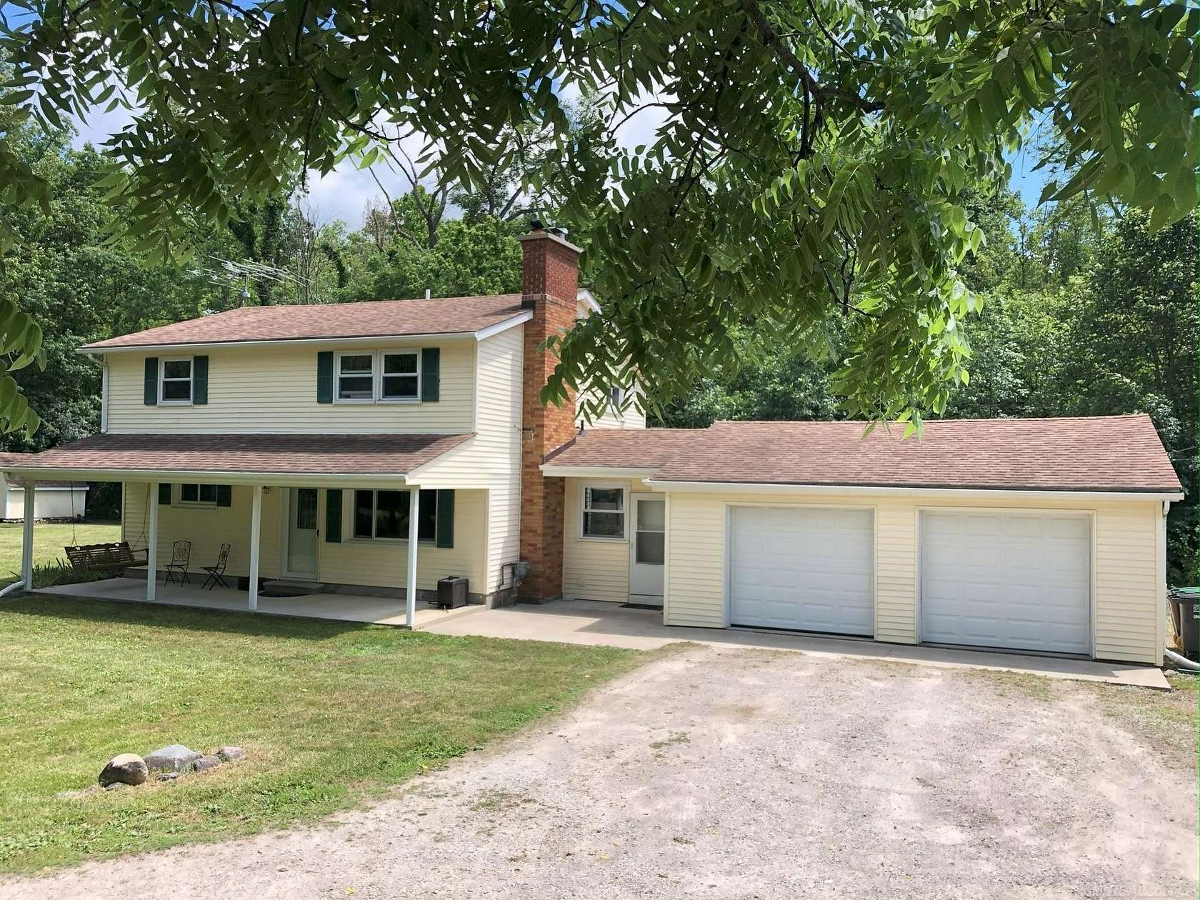 1.5 Acres of Residential Land with Home for Sale in Ann Arbor, Michigan