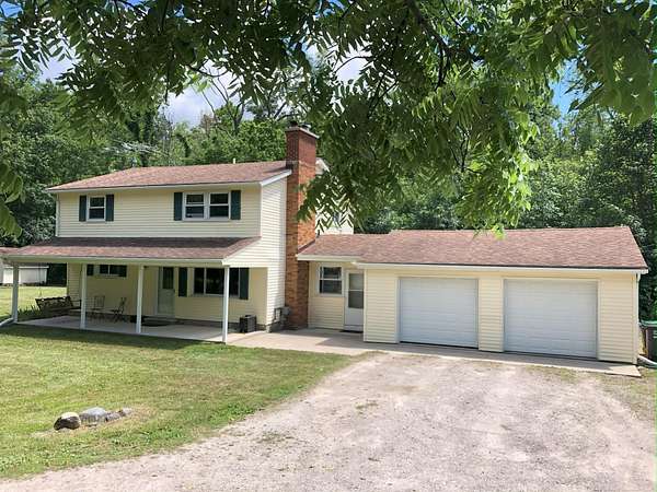 1.5 Acres of Residential Land with Home for Sale in Ann Arbor, Michigan