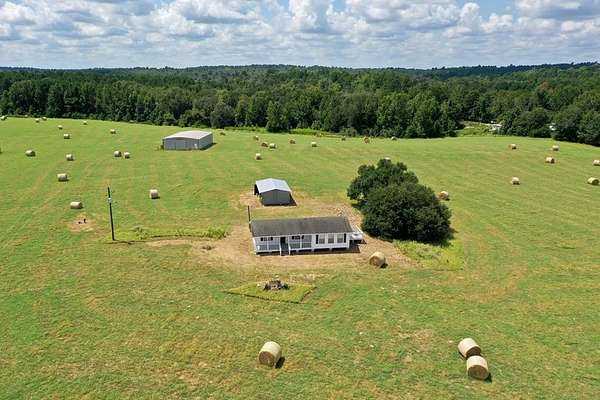 31 Acres of Recreational Land with Home for Sale in Buffalo, Texas