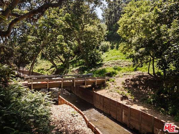 0.37 Acres of Land for Sale in Santa Monica, California