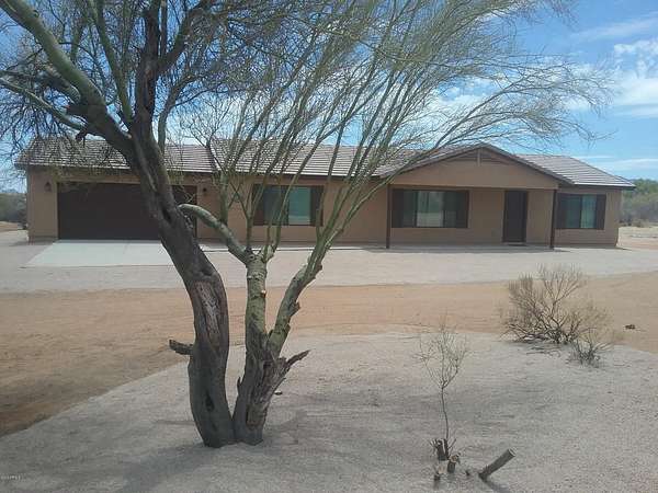 1.52 Acres of Residential Land with Home for Lease in Scottsdale, Arizona