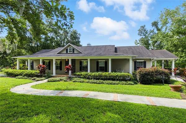 32.2 Acres of Agricultural Land with Home for Sale in Dade City, Florida