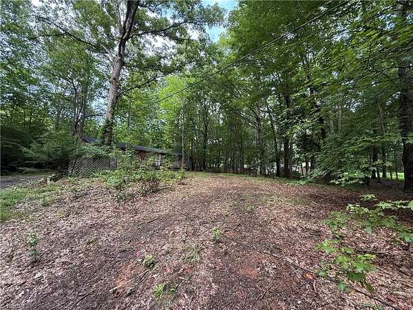 1 Acre of Residential Land for Sale in Sophia, North Carolina
