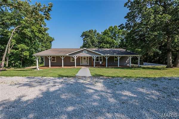 1.5 Acres of Residential Land with Home for Sale in Hillsboro, Missouri