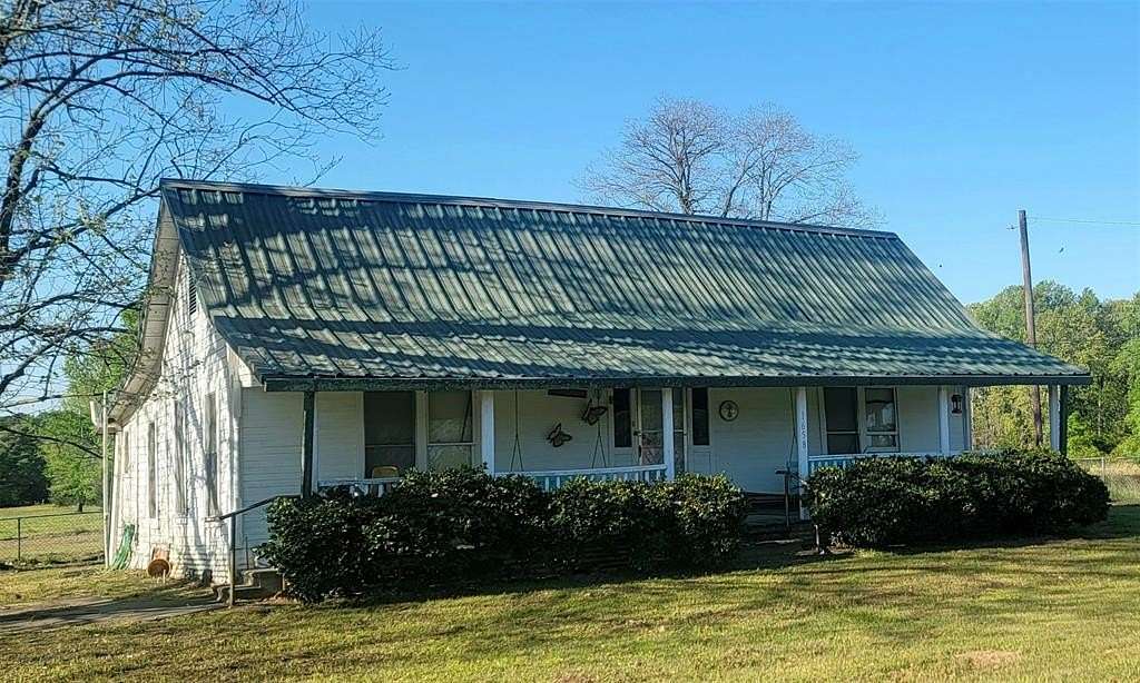 8.67 Acres of Residential Land with Home for Sale in Annona, Texas