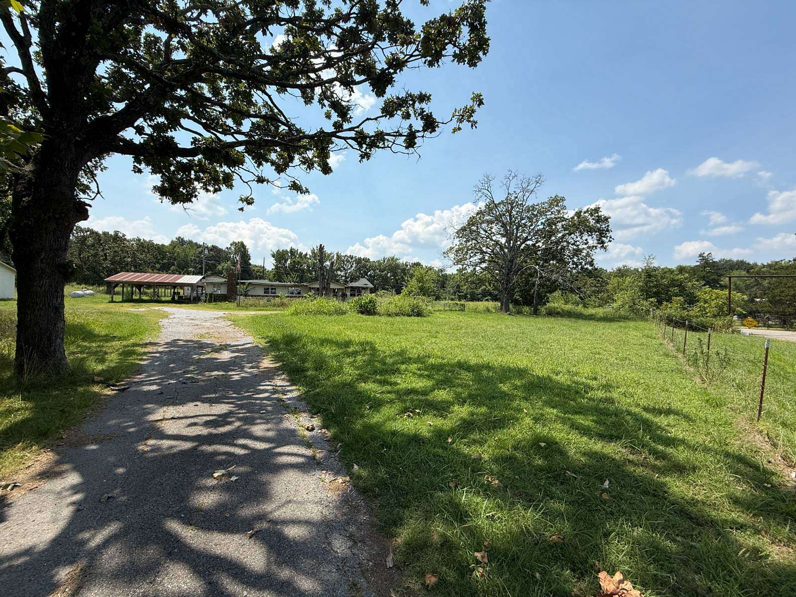 2.53 Acres of Residential Land for Sale in Hartshorne, Oklahoma