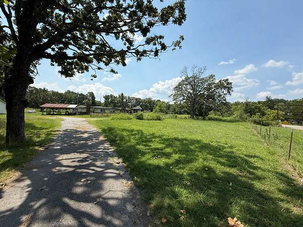 2.53 Acres of Residential Land for Sale in Hartshorne, Oklahoma