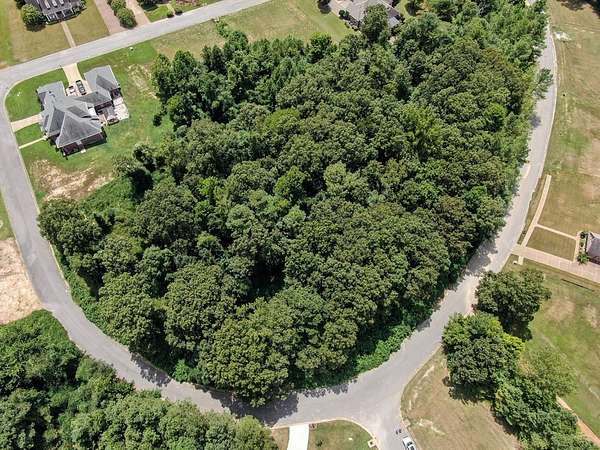 0.74 Acres of Residential Land for Sale in Holly Springs, Mississippi