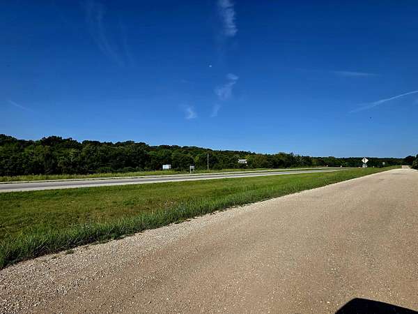 3.19 Acres of Residential Land for Sale in Mountain Grove, Missouri