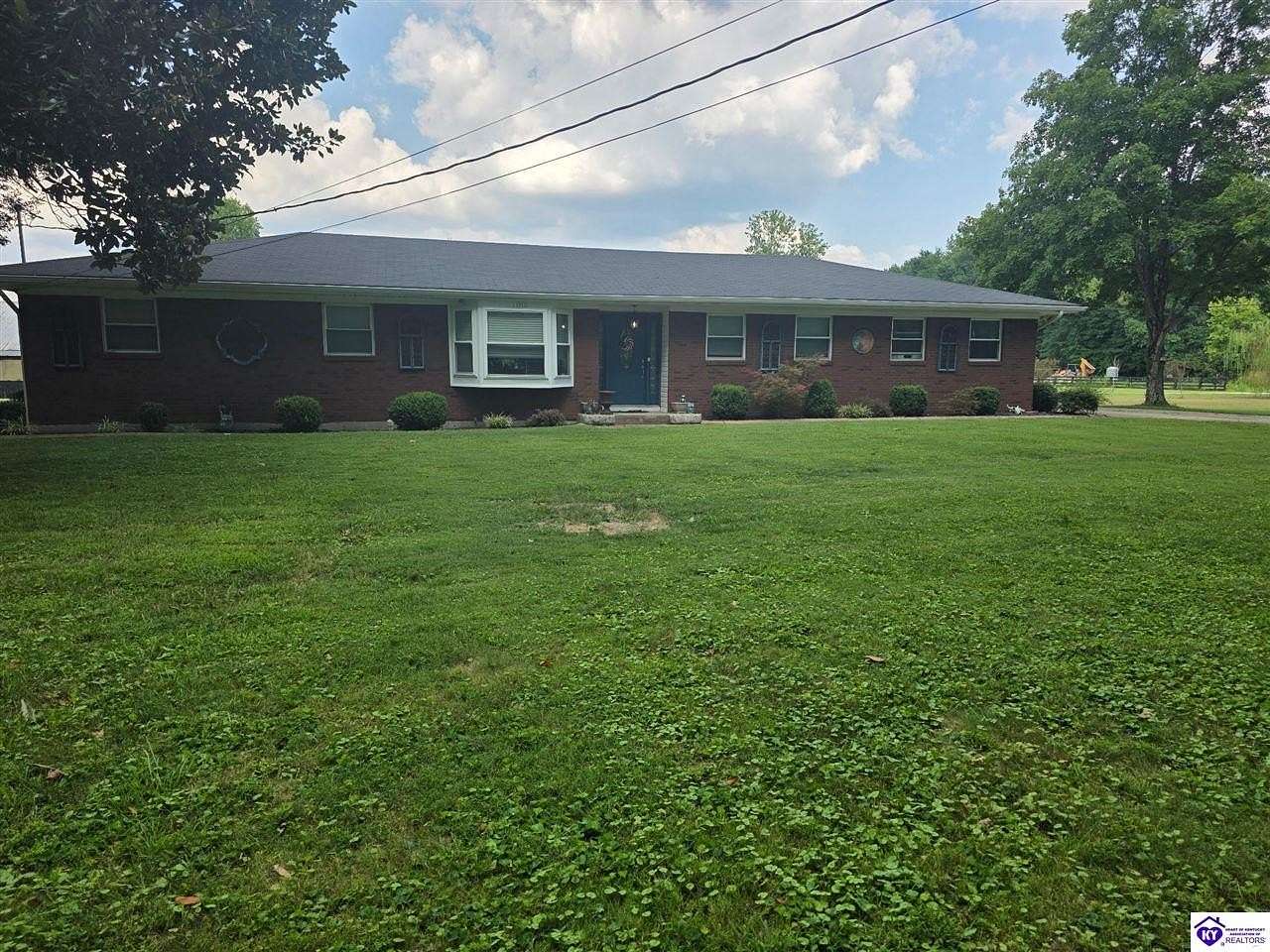 2.5 Acres of Residential Land with Home for Sale in Fairdale, Kentucky