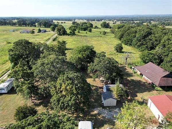 25 Acres of Agricultural Land with Home for Sale in Stonewall, Oklahoma