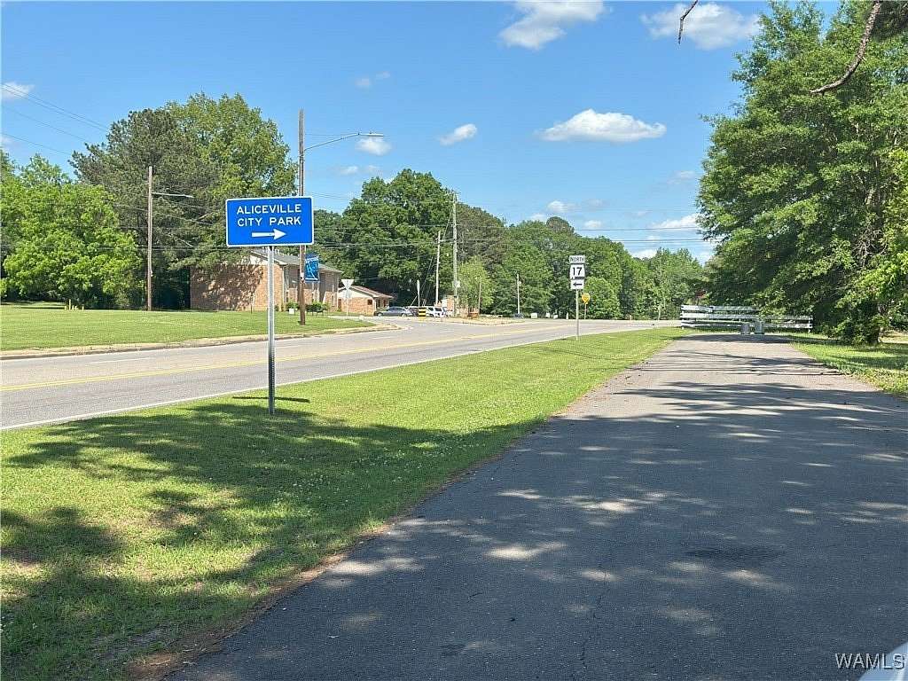 0.26 Acres of Residential Land for Sale in Aliceville, Alabama