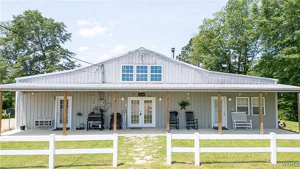 35 Acres of Land with Home for Sale in Fayette, Alabama