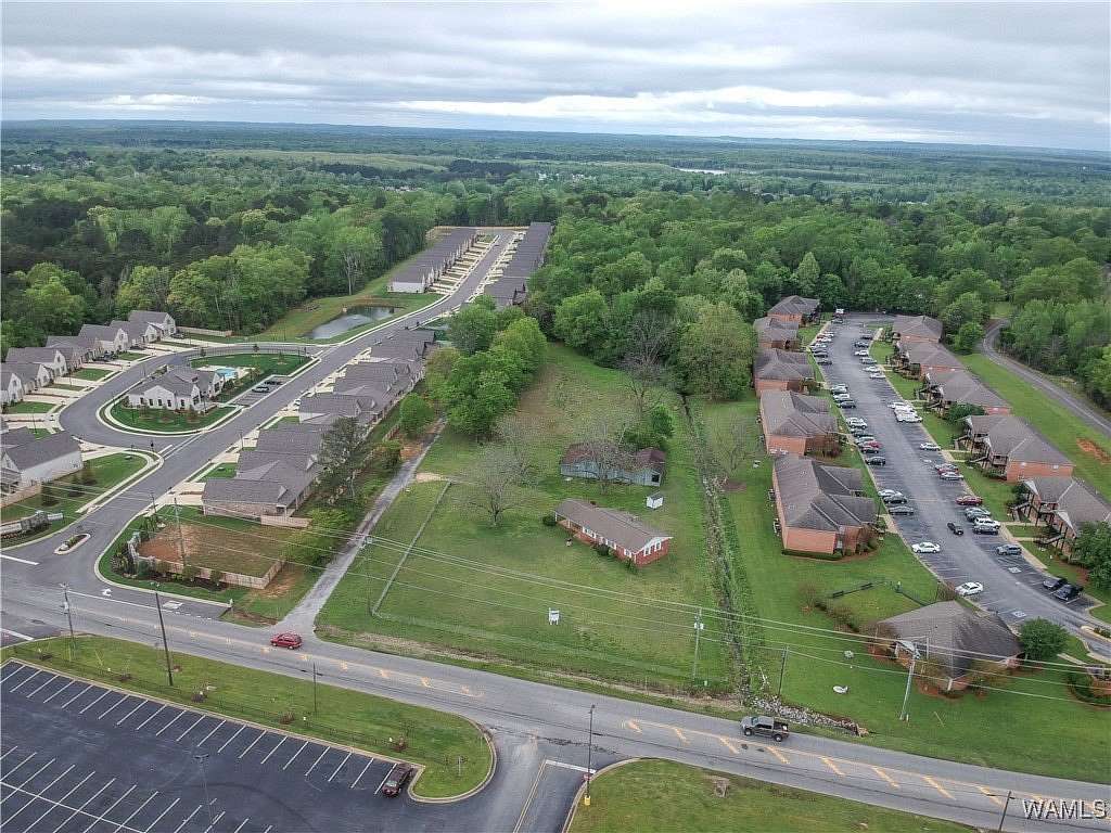 10 Acres of Improved Mixed-Use Land for Sale in Tuscaloosa, Alabama
