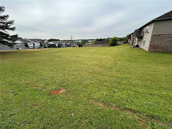 0.77 Acres of Commercial Land for Sale in Tuscaloosa, Alabama