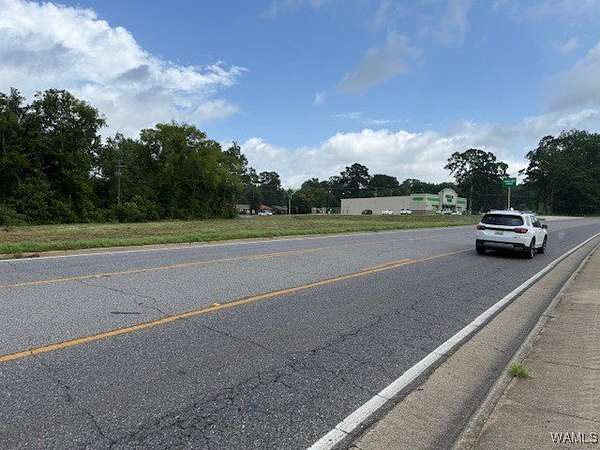 1.67 Acres of Land for Sale in Tuscaloosa, Alabama