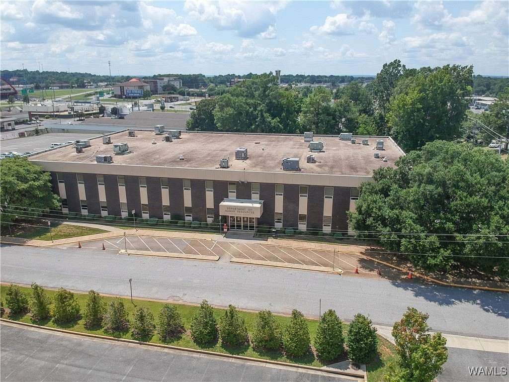 3.4 Acres of Improved Mixed-Use Land for Sale in Tuscaloosa, Alabama