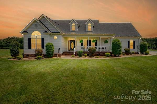 2 Acres of Residential Land with Home for Sale in Wingate, North Carolina