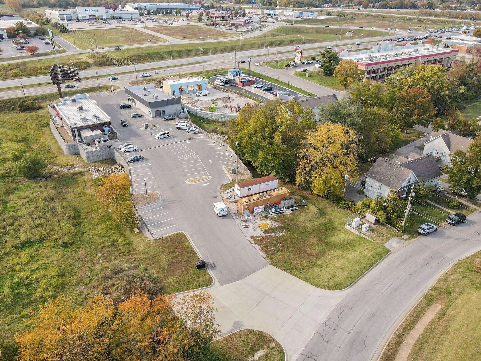 0.89 Acres of Improved Commercial Land for Sale in Springfield, Missouri