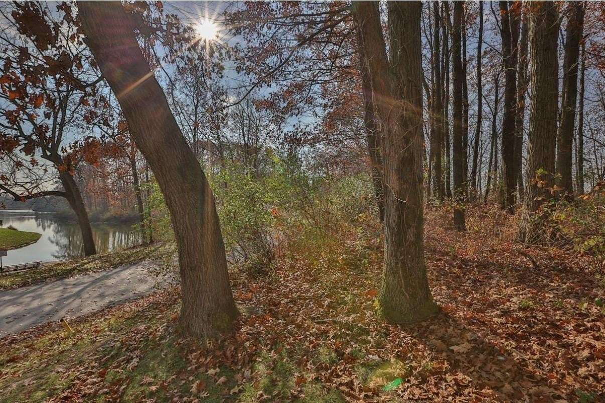 1 Acre of Land for Sale in Valparaiso, Indiana