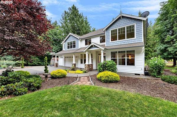 2.52 Acres of Residential Land with Home for Sale in Washougal, Washington