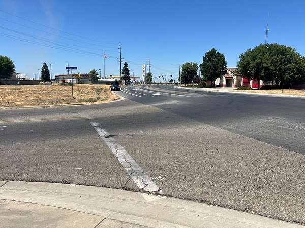 0.4 Acres of Commercial Land for Sale in Tulare, California