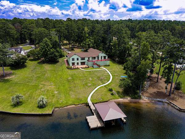 3.65 Acres of Land with Home for Sale in Milledgeville, Georgia