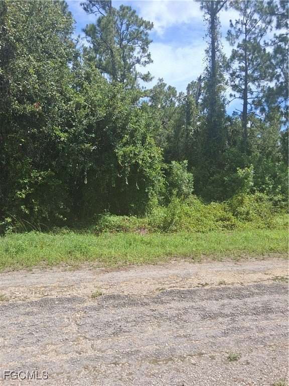 0.26 Acres of Residential Land for Sale in Lehigh Acres, Florida