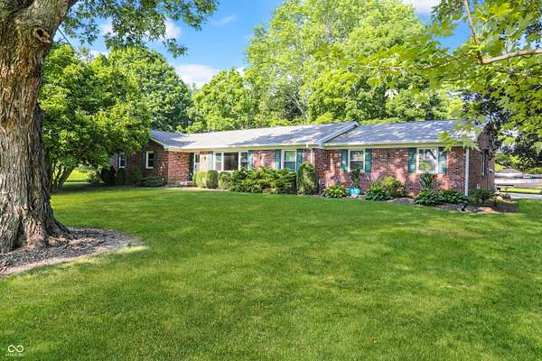 1.69 Acres of Land with Home for Sale in Zionsville, Indiana