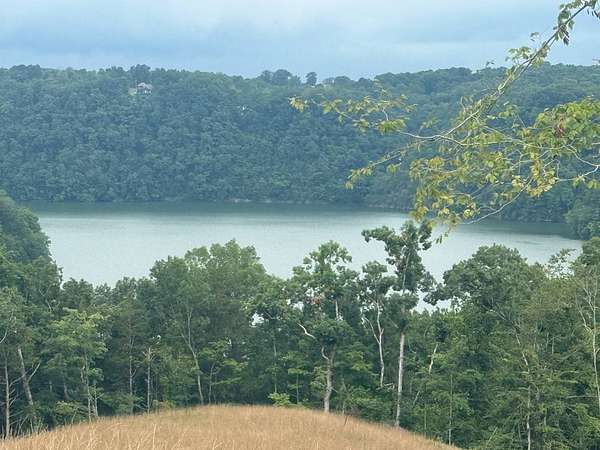 298 Acres of Land for Sale in Albany, Kentucky