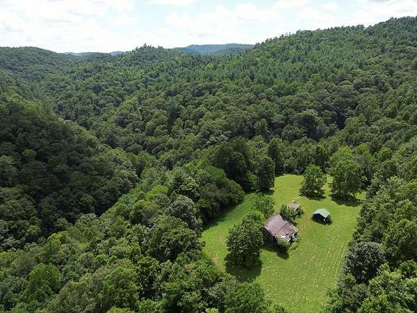 110 Acres of Land for Sale in Bristol, Virginia