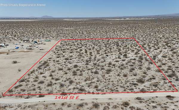 5 Acres of Land for Sale in Pearblossom, California