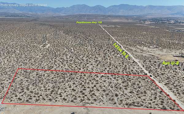 5 Acres of Land for Sale in Pearblossom, California