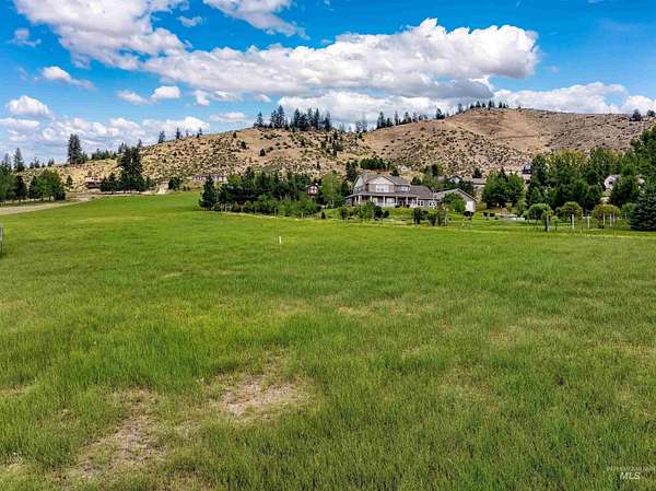 2 Acres of Residential Land for Sale in Boise, Idaho