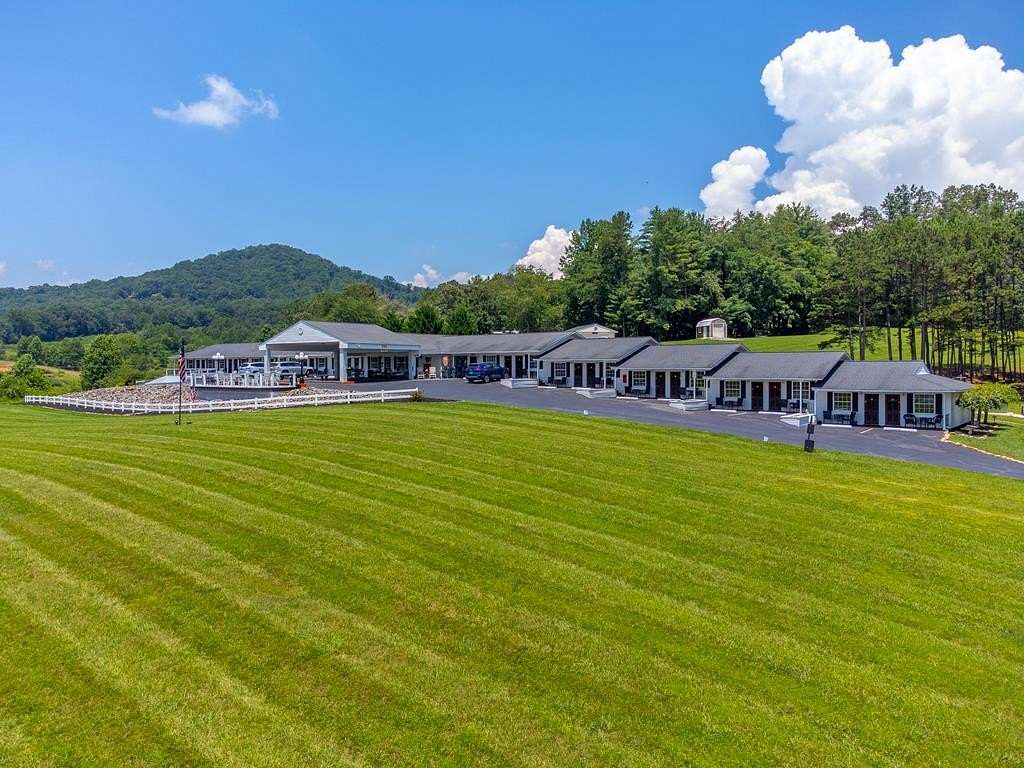 5.39 Acres of Mixed-Use Land for Sale in Hayesville, North Carolina
