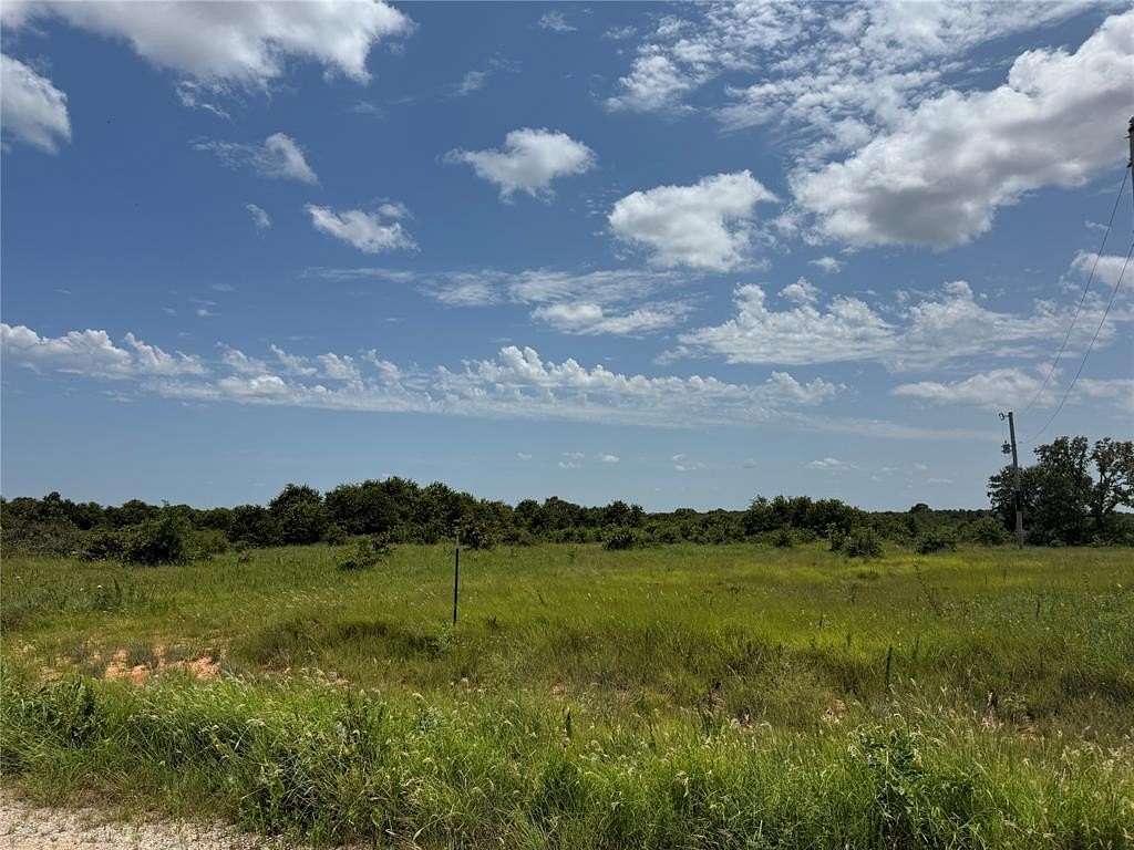 9 Acres of Land for Sale in Lindsay, Oklahoma