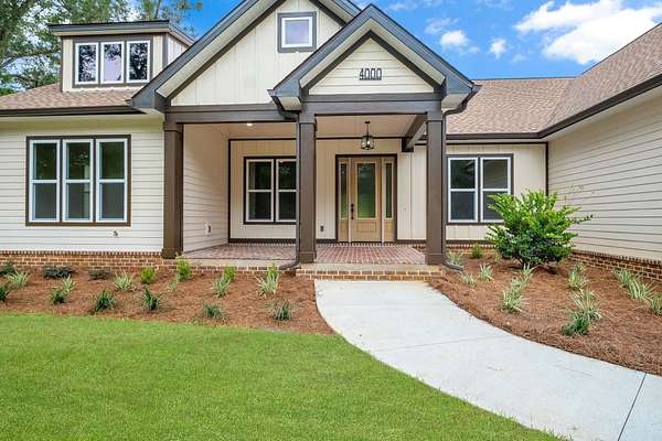 5.16 Acres of Residential Land with Home for Sale in Tallahassee, Florida