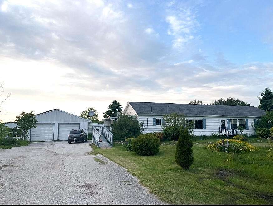 10.1 Acres of Land with Home for Sale in Sault Ste. Marie, Michigan
