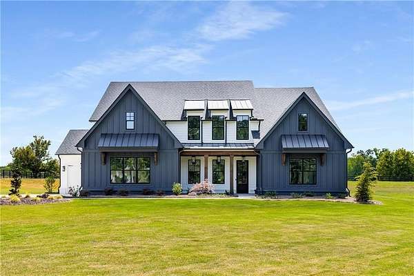 2.43 Acres of Residential Land with Home for Sale in Alpharetta, Georgia