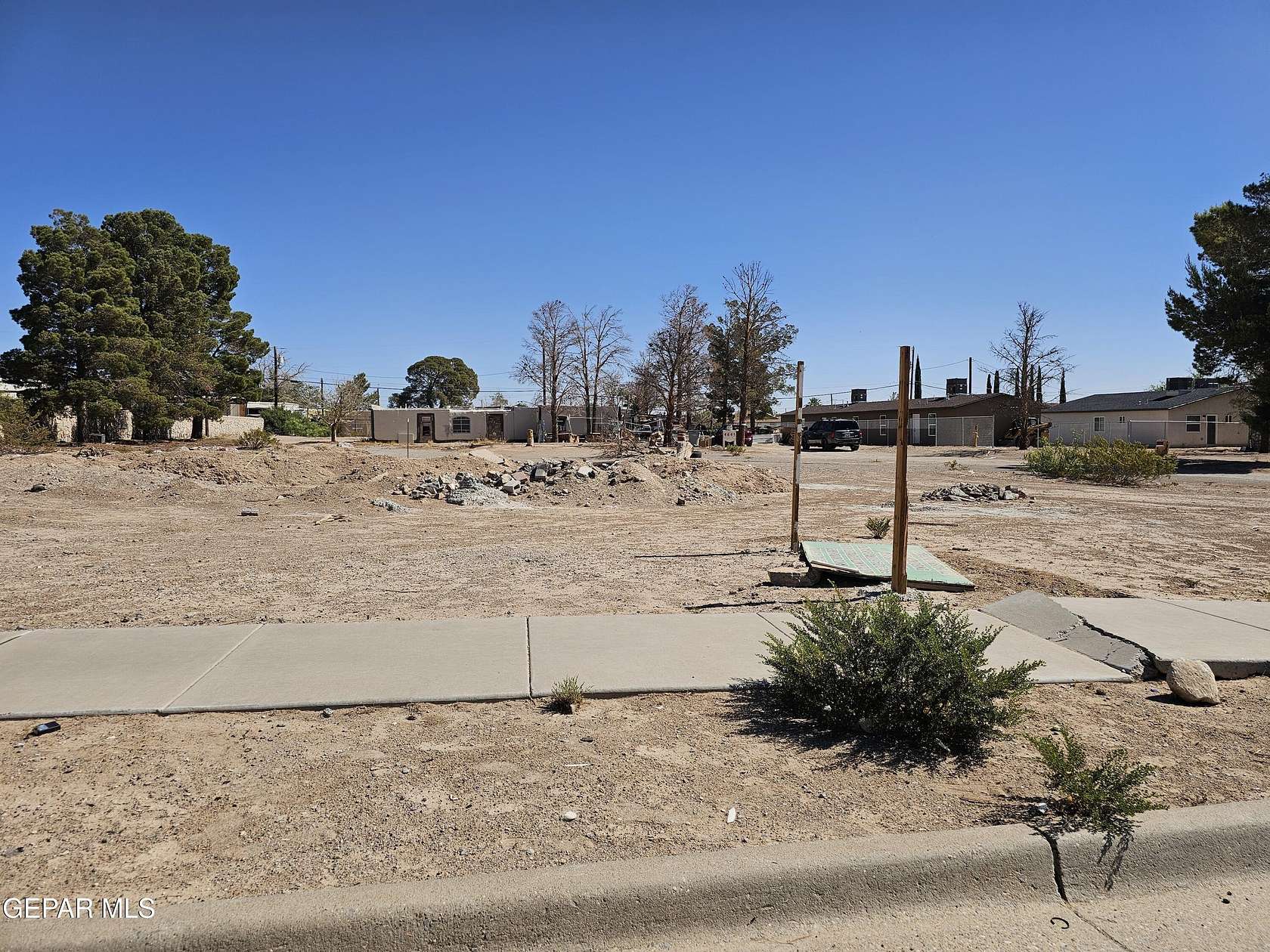 1 Acre of Land for Sale in El Paso, Texas