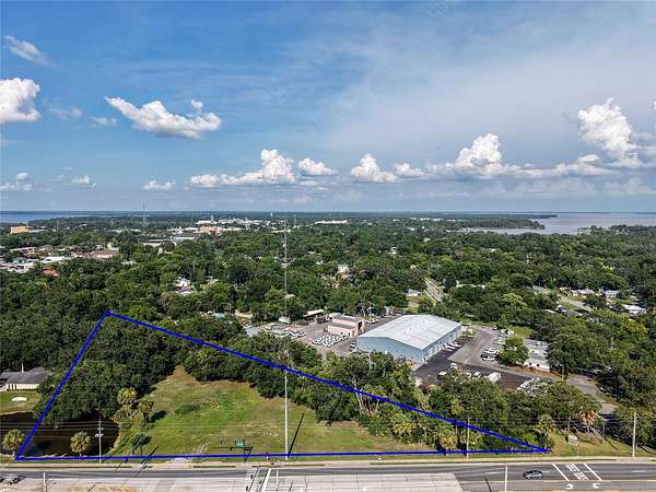 1.55 Acres of Commercial Land for Sale in Leesburg, Florida