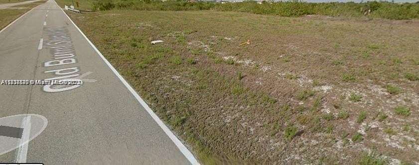 Residential Land for Sale in Cape Coral, Florida