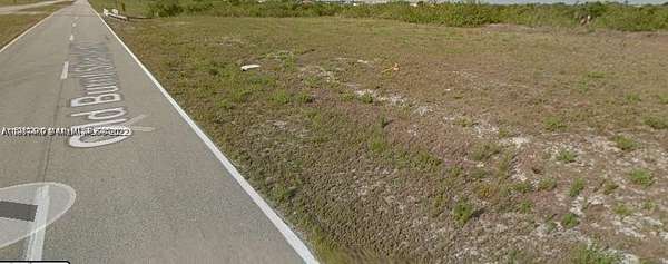 Land for Sale in Cape Coral, Florida