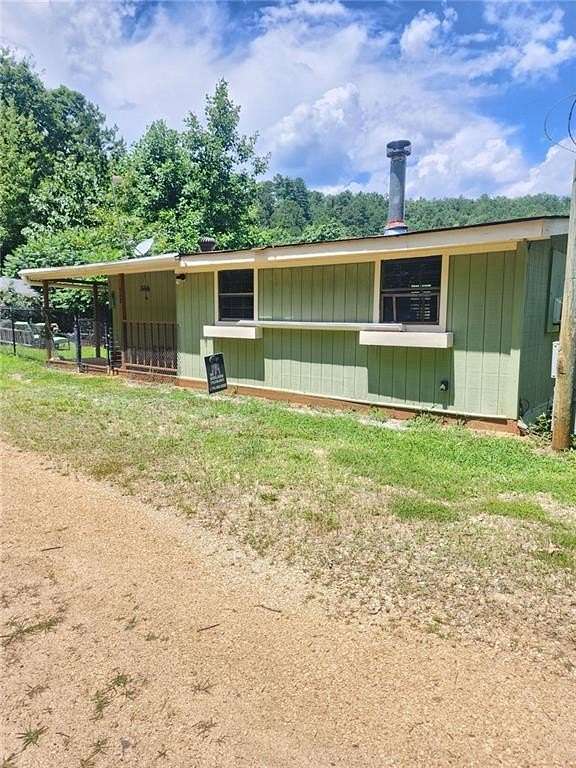 4.77 Acres of Residential Land with Home for Sale in Toccoa, Georgia