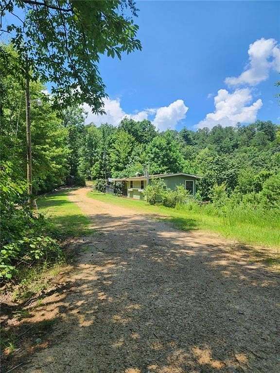 4.77 Acres of Residential Land with Home for Sale in Toccoa, Georgia