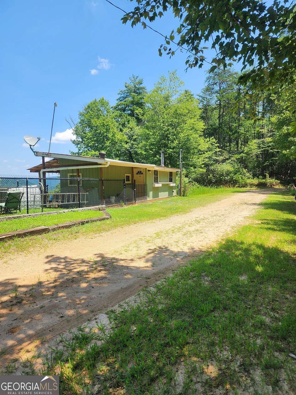 4.77 Acres of Residential Land with Home for Sale in Toccoa, Georgia