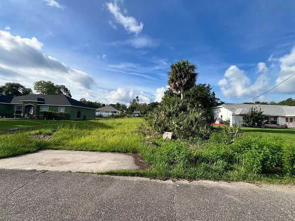 0.23 Acres of Residential Land for Sale in Spring Hill, Florida